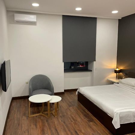 Unique Studio Close To Cascade Yerevan Luaran gambar