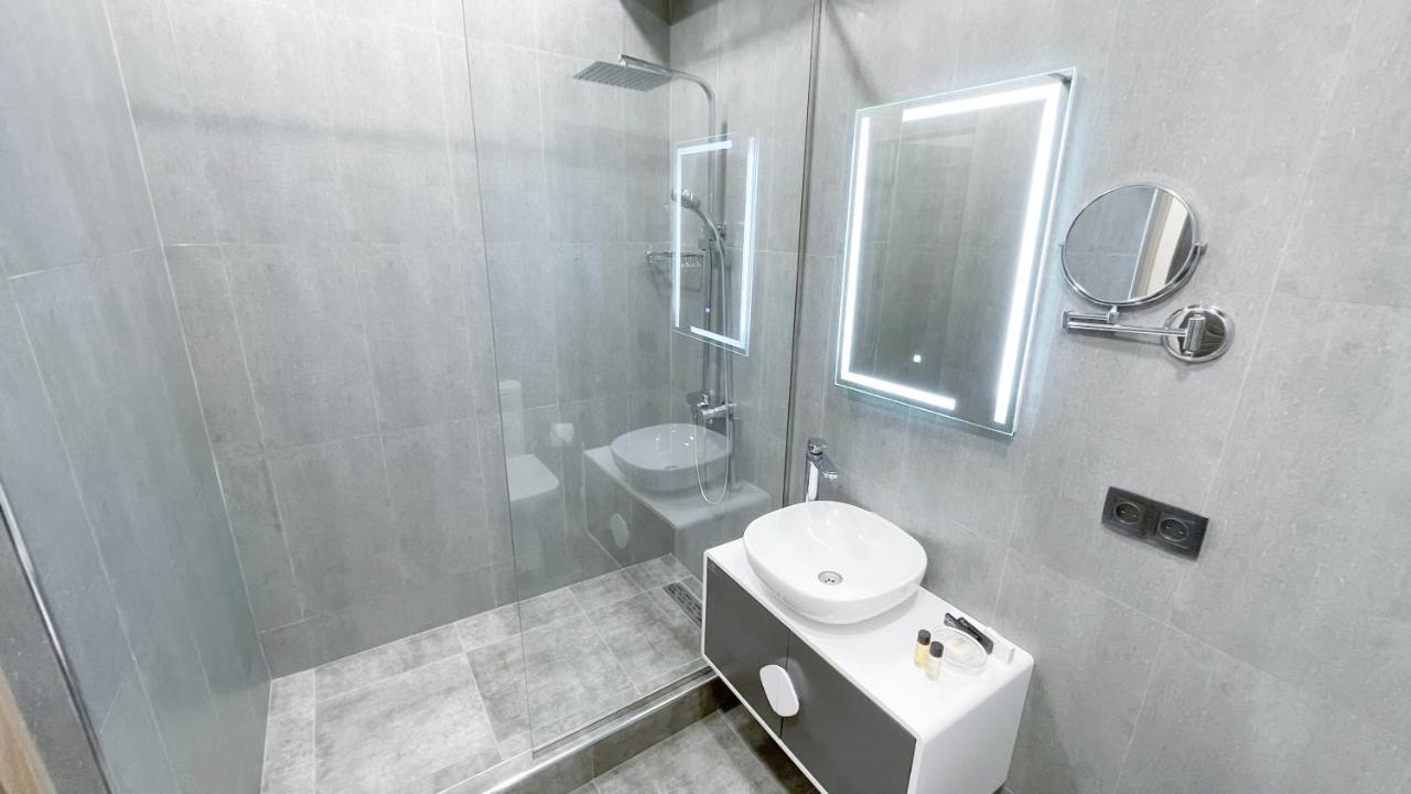 Unique Studio Close To Cascade Yerevan Luaran gambar